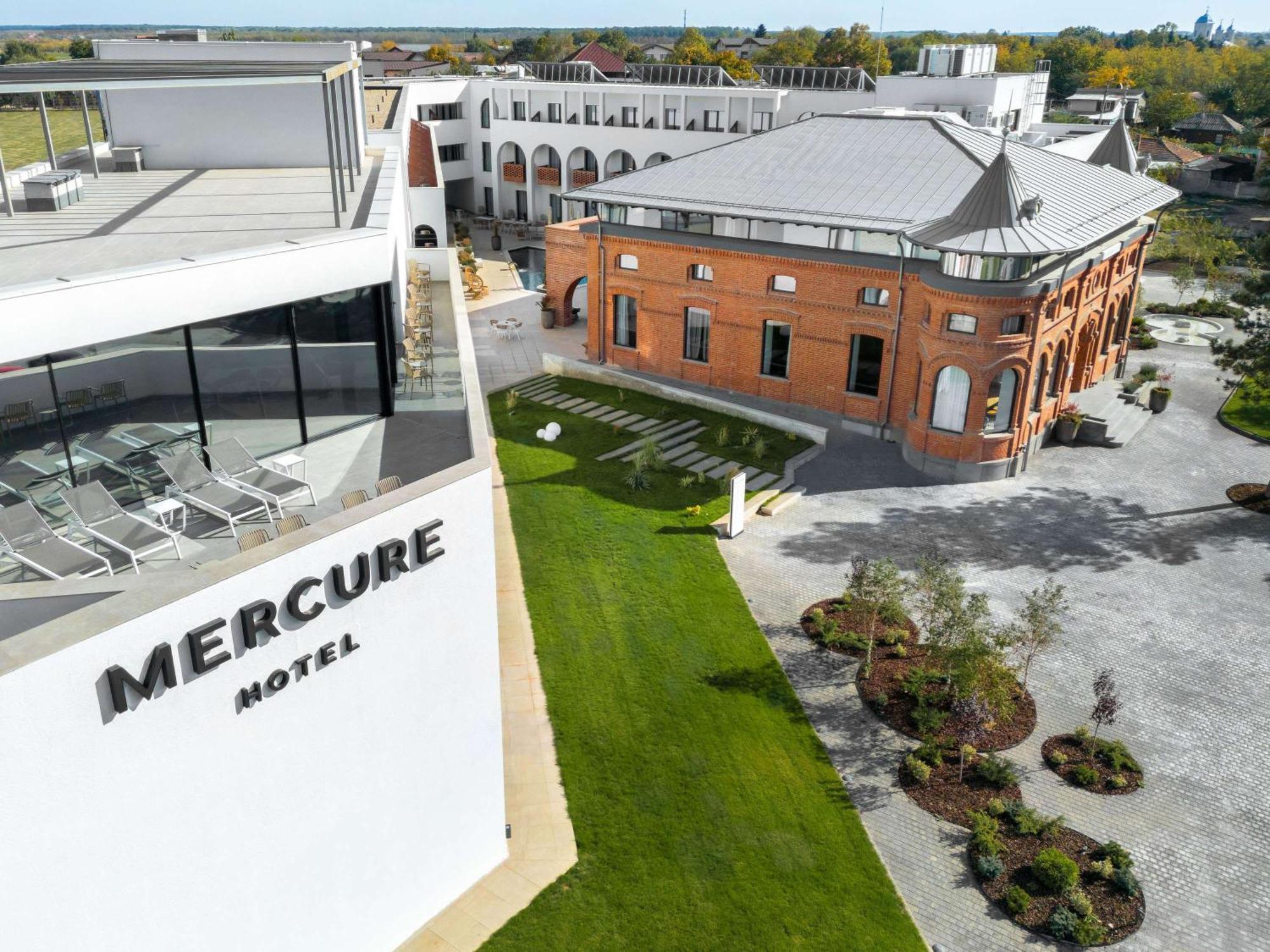 Mercure Conacul Cozieni Pasarea Екстериор снимка