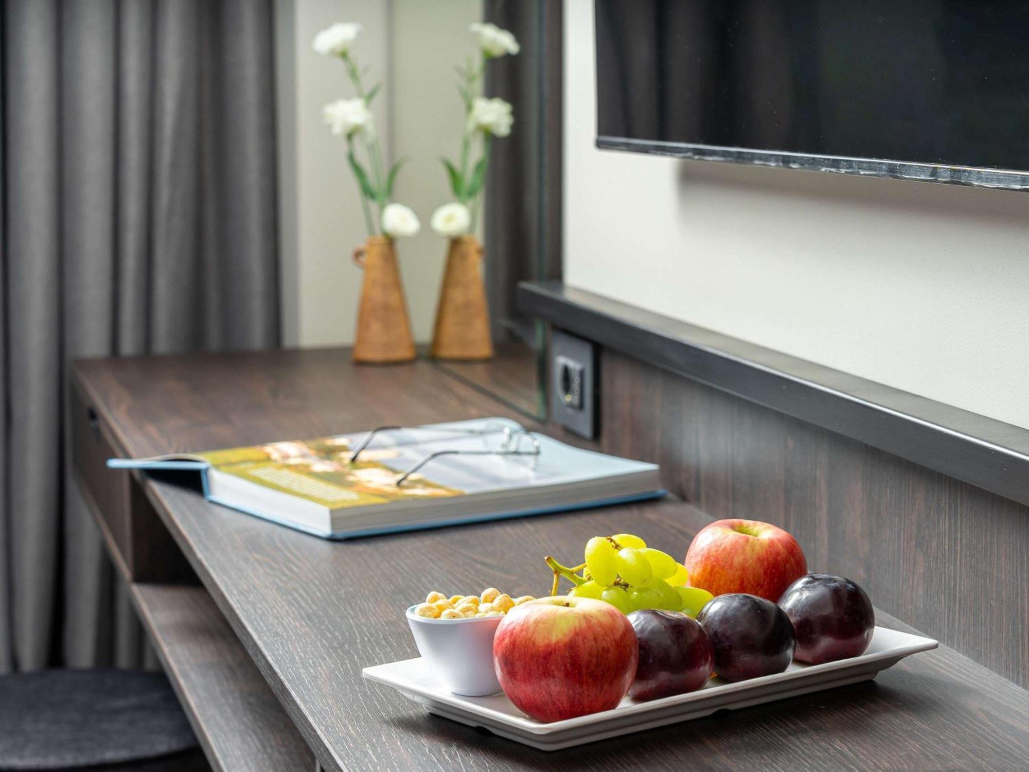 Mercure Conacul Cozieni Pasarea Екстериор снимка